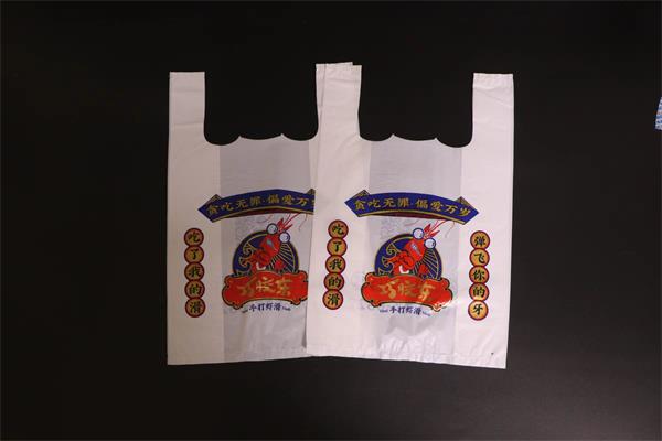 濟(jì)南塑料袋在設(shè)計(jì)的時(shí)候需要滿足消費(fèi)者的哪些要求？